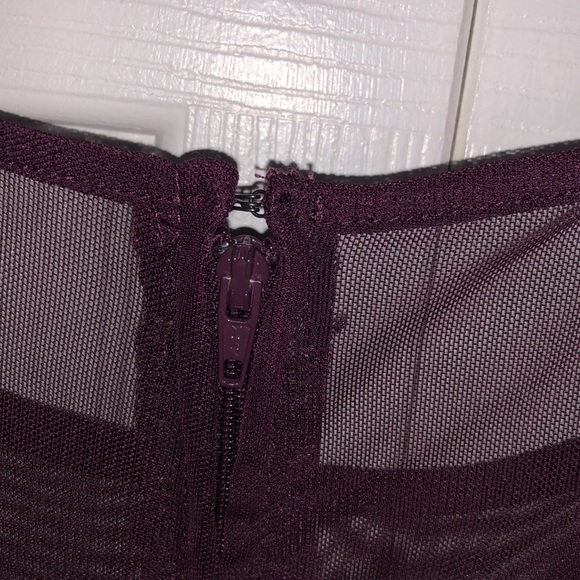Dynamite Wine coloured mesh top dress - Picture 4 of 4